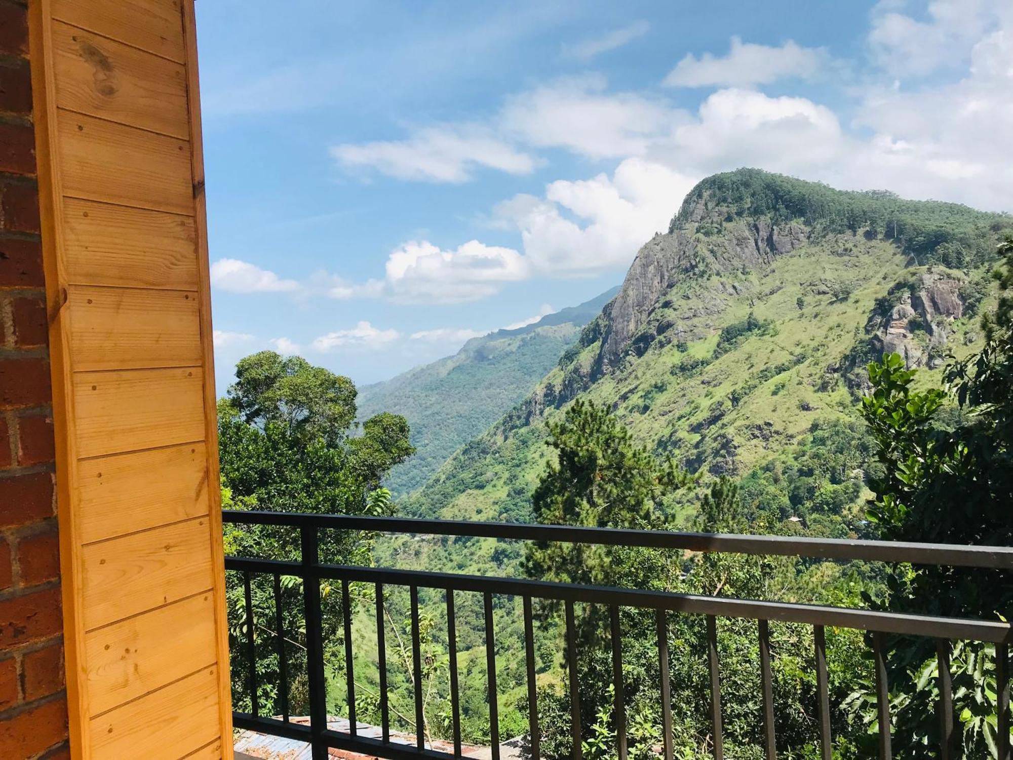 Ridge View Guest House -Ella Bagian luar foto